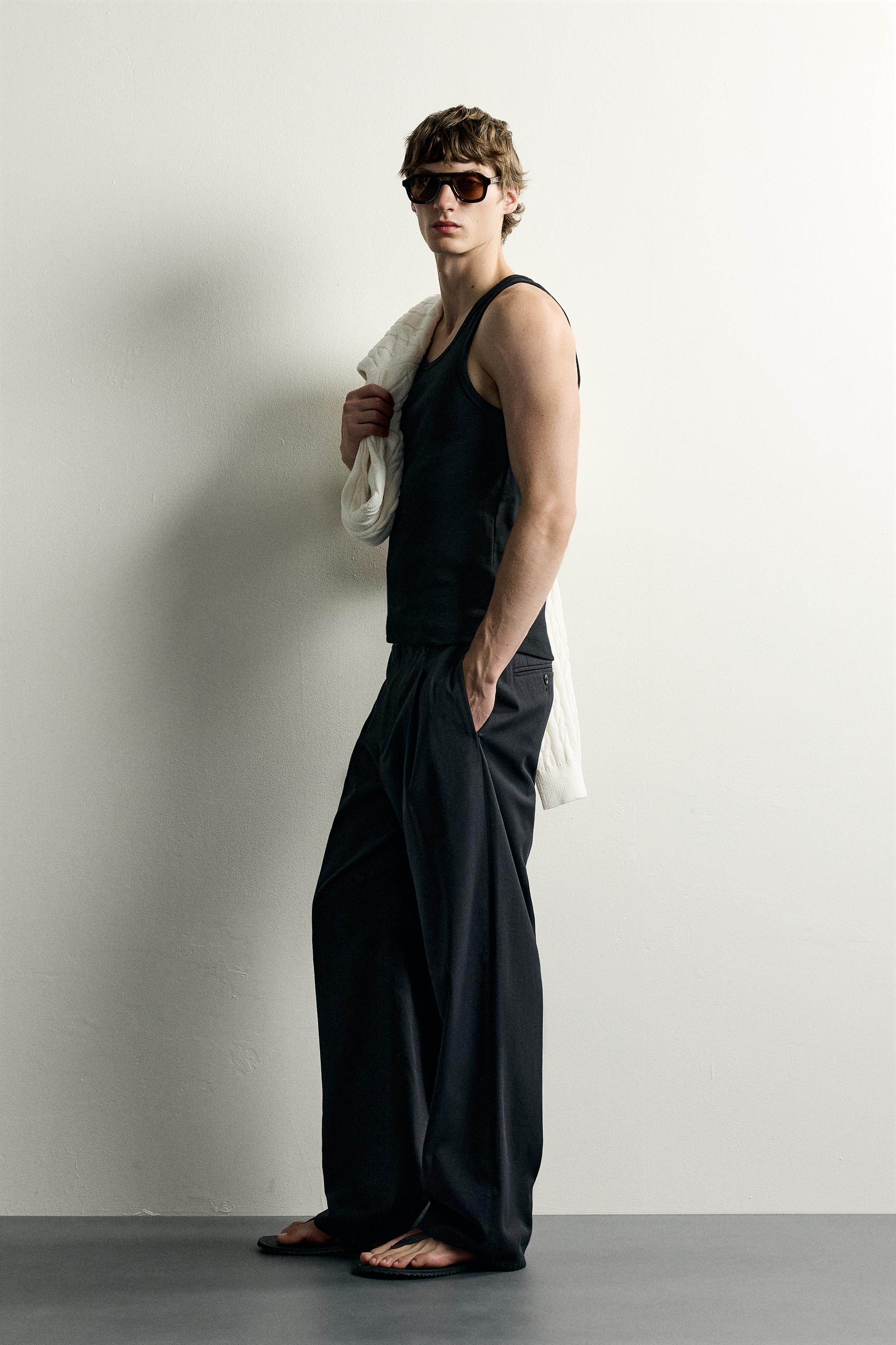 BASIC RIBBED TANK TOP
